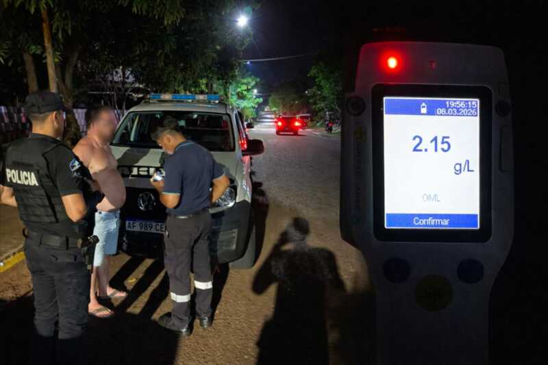 Los procedimientos se realizaron el domingo por la noche en Apóstoles y Puerto Rico. Ambos conductores circulaban bajo los efectos del alcohol y sus vehículos fueron retenidos.