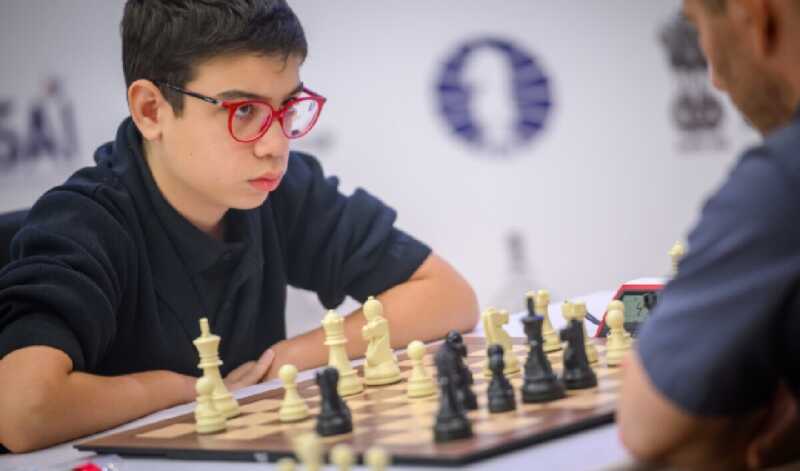 Faustino Oro luchó hasta el final pero no logró el título de Gran Maestro en Moscú 5 Faustino Oro perdió en la última ronda del Abierto Aeroflot de Moscú ante Alekséi Grebnev y no logró la tercera norma para convertirse en el Gran Maestro más joven de la historia.