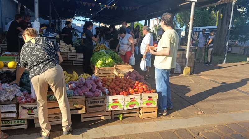 Las Ferias Francas de Posadas arrancaron la Semana Santa con precios estables y alta demanda 3 ferias francas posadas 6 - 2