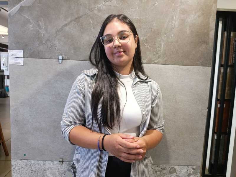 La desesperación por conseguir trabajo en Posadas: “Hace dos años que estoy sin empleo” 2 fila empleo CV Santiano Posadas 3 - 1