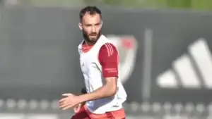 Eduardo Coudet inició una profunda reestructuración en River Plate y dejó afuera de la pretemporada en España a 11 futbolistas, entre ellos Paulo Díaz, Germán Pezzella y Fabricio Bustos.