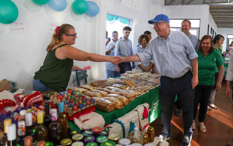 “Nada nos va a hacer retroceder a los misioneros”, dijo Passalacqua al celebrar los 80 años de Campo Grande 1 El gobernador participó del aniversario de Campo Grande y destacó el esfuerzo colectivo como motor del desarrollo local.