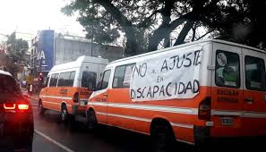 “Al borde de la extinción”: Crisis en el transporte para personas con discapacidad 4 transporte