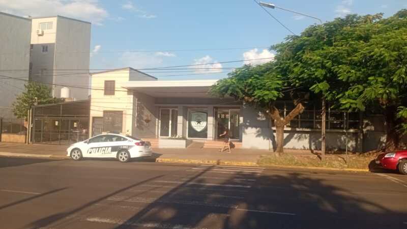Estudiante de la Industrial permanece grave tras haberse disparado 2 estudiante EPET 1