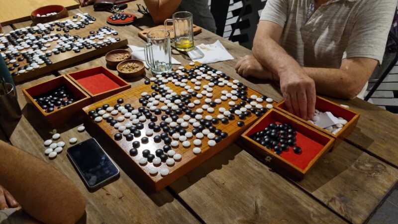El milenario juego Go vive su auge en Posadas y prepara el Primer Abierto Internacional 5 juego Go Posadas 1 - 4