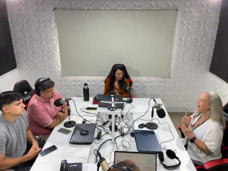 Con una propuesta interactiva, Marianela Miguez lanzó un libro que combina lectura y meditaciones guiadas mediante códigos QR.