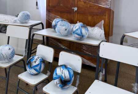 Misiones: el SPEPM entregó mobiliario escolar y elementos deportivos a 16 instituciones educativas spepm misiones