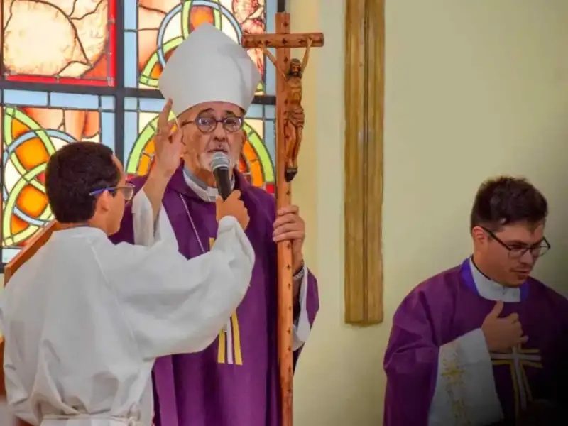 La Diócesis de Posadas festeja 25 años de obispado del Monseñor Martínez con una misa en la Catedral Monseñor Martínez Obispo Posadas