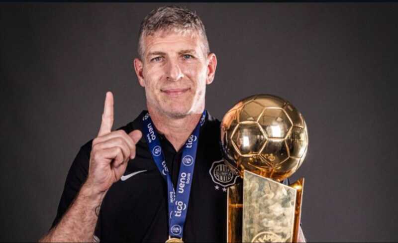 Martín Palermo está a un paso de ser el nuevo DT de San Lorenzo tras la salida de Damián Ayude. El acuerdo podría cerrarse en las próximas horas.