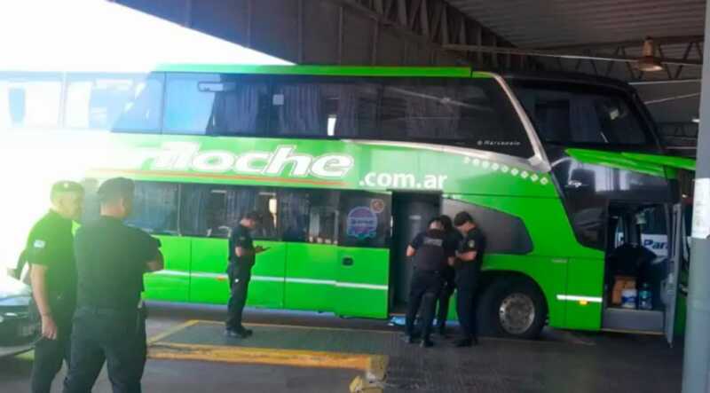 Murió Mariana Pizarro: investigan el fallecimiento de la docente y activista hallada en un colectivo en Posadas 2 La docente y activista viajaba desde Buenos Aires y fue encontrada sin signos vitales en la terminal de Posadas.