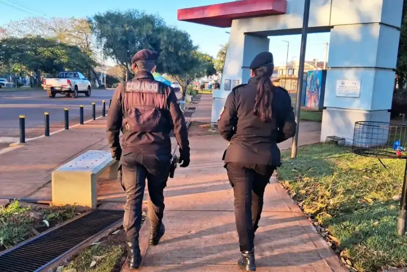 La Policía de Misiones reasigna efectivos para reforzar la prevención y aumentar la presencia en las calles durante la noche.