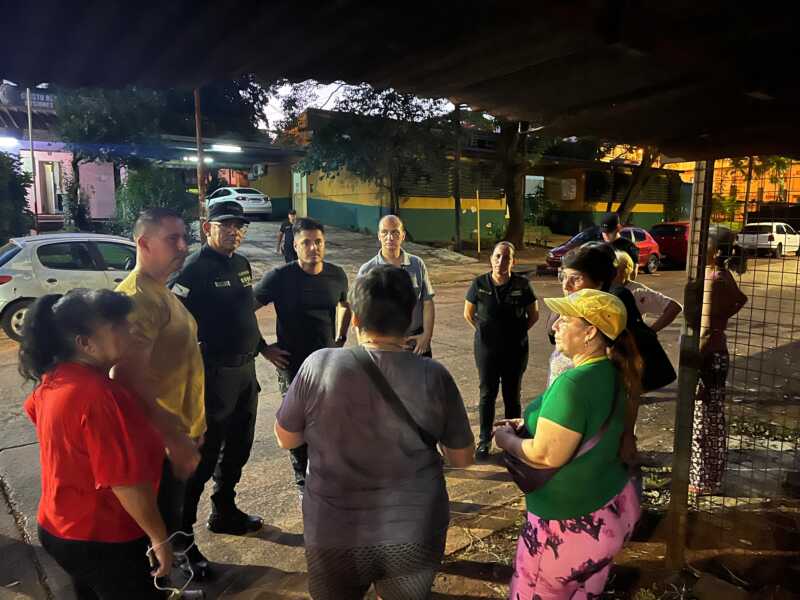 Policía, escuela y comunidad: articulación territorial para prevenir violencias y fortalecer la contención social en Misiones 4 Equipos interdisciplinarios y presencia territorial sostienen una estrategia integral de seguridad y prevención en toda la provincia.