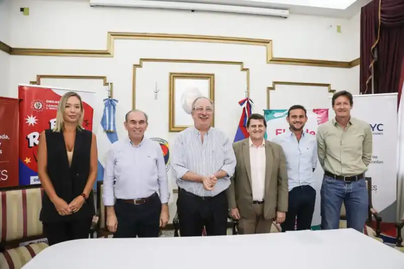 El Reventón 2026 en Posadas: cuotas sin interés, espectáculos y una apuesta fuerte para reactivar el consumo 1 Comercios, gastronomía y shows en vivo marcarán una nueva edición de El Reventón en la capital misionera.