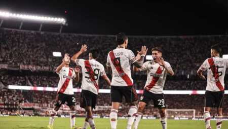 River venció a Sarmiento y sigue firme en el inicio del ciclo Coudet River afronta un grupo accesible en la Sudamericana 2026 con Bragantino, Blooming y Carabobo. Exceptuando Venezuela, no tendrá viajes largos.