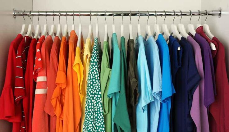 Psicología del color: qué dice la ropa que elegimos y cómo influye en nuestras emociones ropa colores - 2