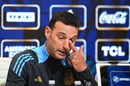 Scaloni: "Lo siento por no haberles podido traer otra copa" Lionel Scaloni publicó un emotivo mensaje tras la final del Mundial 2026, pidió disculpas a los hinchas y destacó la entrega de la Selección argentina.