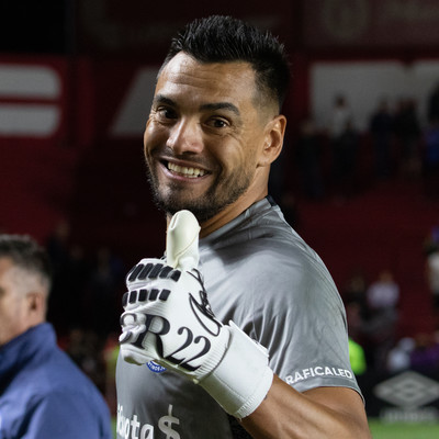 Sergio “Chiquito” Romero anunció su retiro del fútbol y comenzará su carrera como entrenador 3 Sergio “Chiquito” Romero anunció su retiro del fútbol a los 39 años. El histórico arquero de la Selección argentina iniciará su carrera como director técnico.