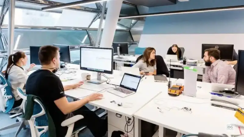 Un informe de la UCA revela que el 83,5% de los trabajadores formales en Argentina sufre dificultades para alimentarse durante la jornada laboral por la pérdida del poder adquisitivo.