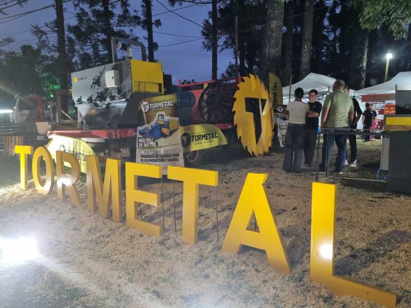 De tradición a innovación: Lory Máquinas y Tormetal se destacaron en Oberá 7 20260411 183745.jpg - 6