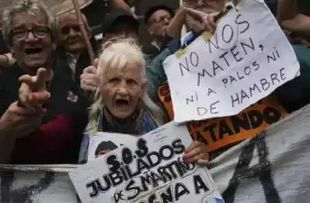 PAMI: médicos de cabecera paran 72 horas y rechazan nueva cápita de $2.100 720 3 - 2