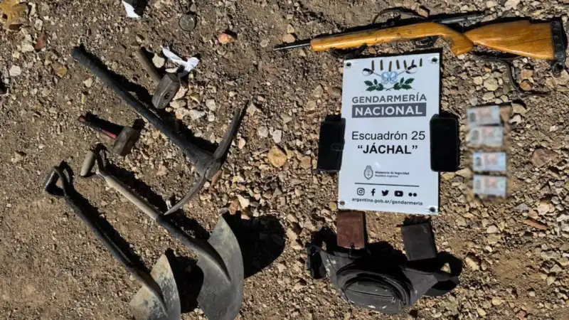 Mineros chilenos detenidos por extraer oro ilegal en San Juan 5 720 - 4