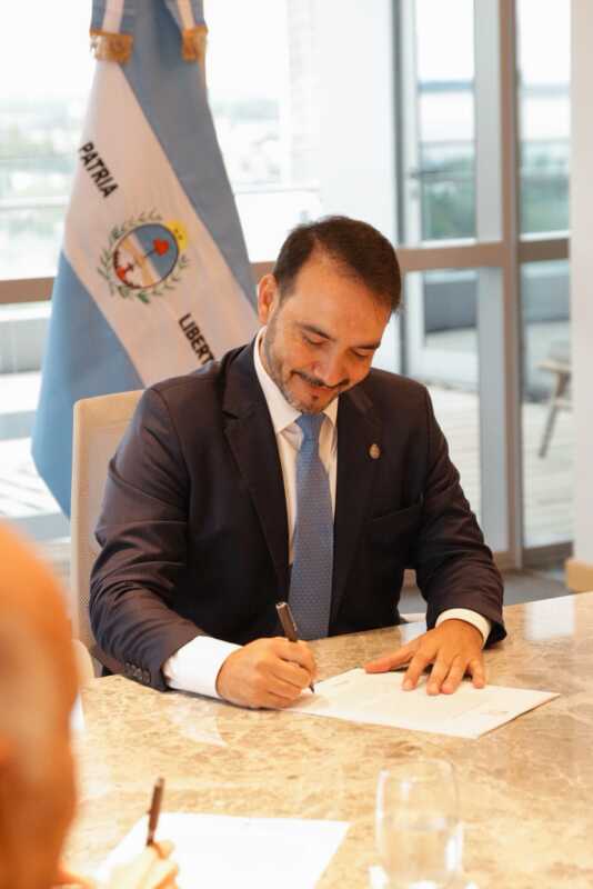 Mega inversión en Corrientes: 13.000 empleos y exportación global