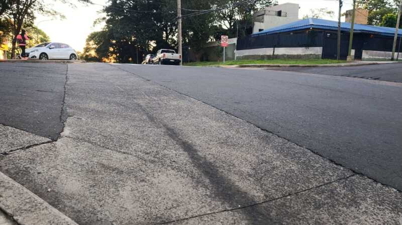 Reclamo por falta de alumbrado en la plaza de la Chacra 179 de Posadas: “Estamos en la oscuridad” 1 Plaza