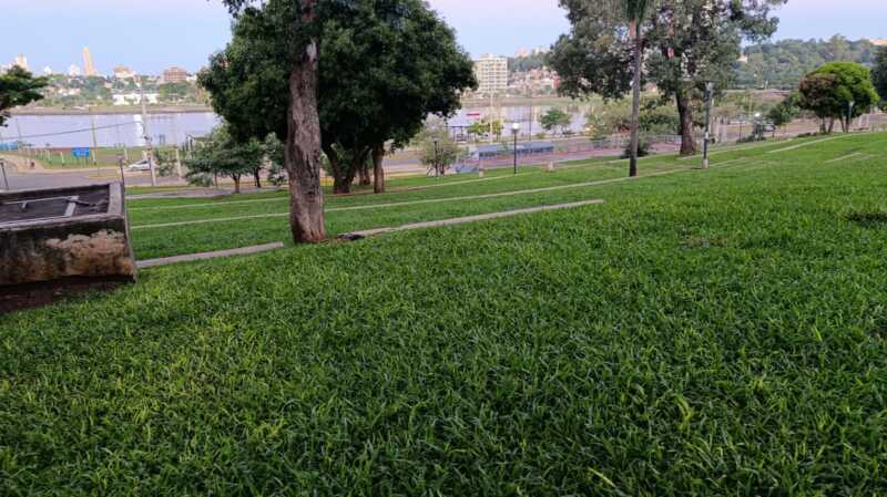 Reclamo por falta de alumbrado en la plaza de la Chacra 179 de Posadas: “Estamos en la oscuridad” Plaza
