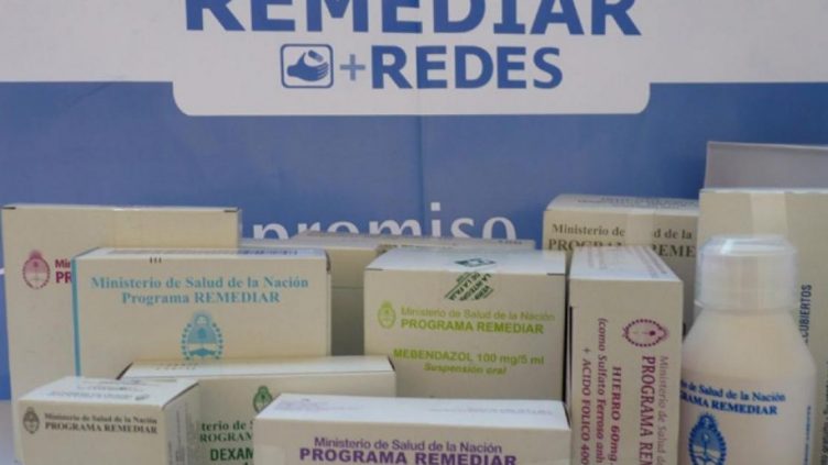 Advierten que el fin del programa Remediar dejará sin medicamentos a millones de personas Remediar