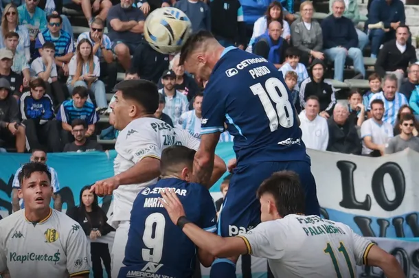 Racing rescató un punto ante Aldosivi, pero no logra levantar su nivel 1 Racing