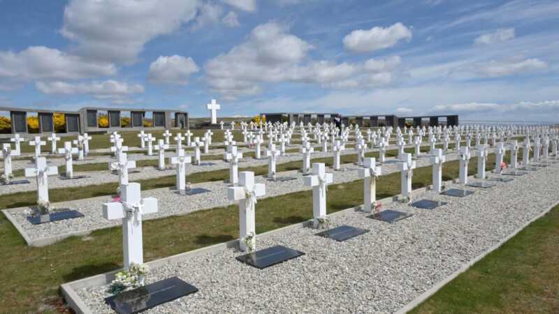 “Prohibido morir, soldado”: el testimonio de una enfermera misionera en Malvinas, 44 años después 9 WhatsApp Image 2026 04 02 at 20.10.38 2 - 8