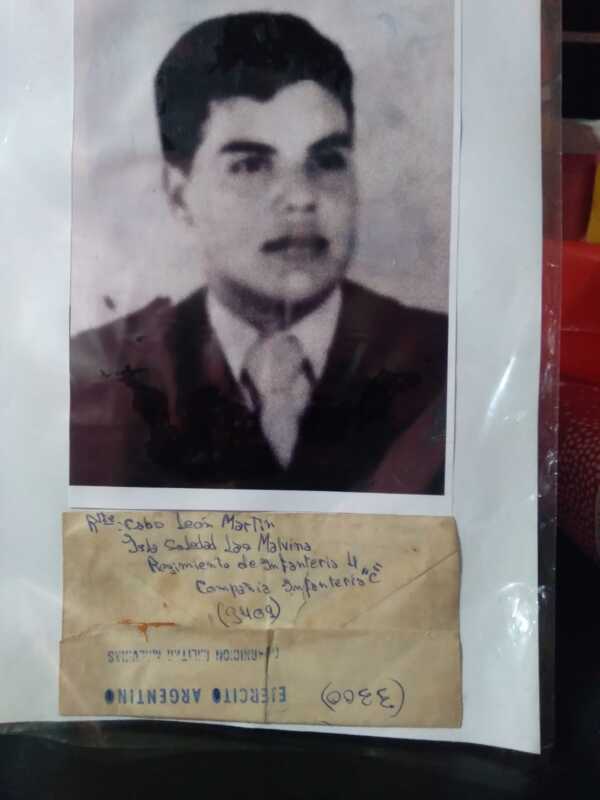 “Esperábamos cartas sin saber si vivía”: el crudo testimonio de la hermana de un ex combatiente de Malvinas 2 “Volvió, pero no era el mismo”: las huellas de la guerra de Malvinas en un ex combatiente misionero