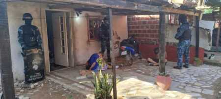 Desbarataron en Posadas una banda con amplio prontuario y secuestraron bienes robados y un arma Desbarataron en Posadas una banda delictiva