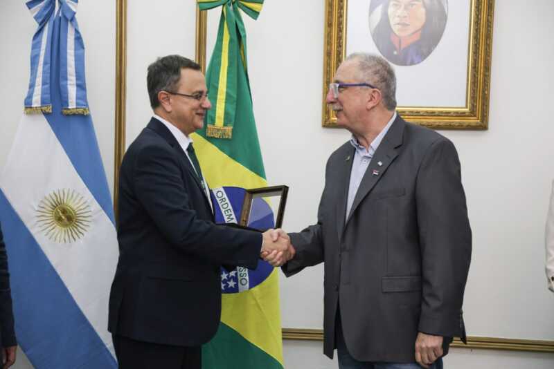 Passalacqua acompañó el lanzamiento de Fenasoja: “No hay forma de avanzar si no es en conjunto” 4 WhatsApp Image 2026 04 10 at 17.06.48 1 - 3