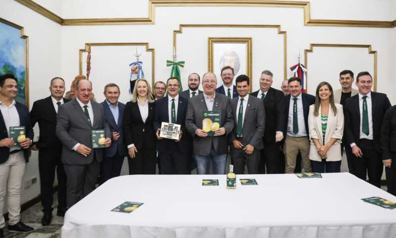 Passalacqua acompañó el lanzamiento de Fenasoja: “No hay forma de avanzar si no es en conjunto” Passalacqua lanzamiento Fenasoja