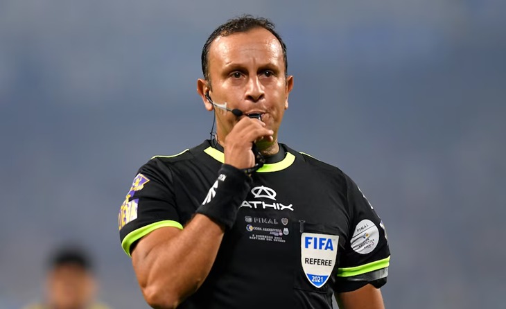 Darío Herrera, el elegido para impartir justicia en el Superclásico Darío Herrera árbitro Superclásico