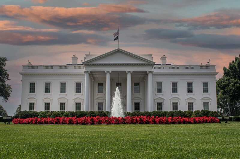 La Casa Blanca se muestra optimista por un acuerdo con Irán en medio de negociaciones en curso casa blanca acuerdo irán