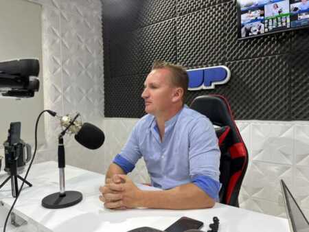 Sergio Bresiski lanzó su candidatura a intendente en Posadas y pidió “respuestas concretas” y una política sin violencia Sergio Bresiski