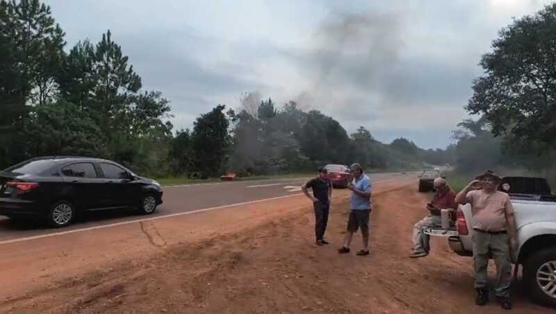 Piquetes yerbateros en Misiones: la Justicia ordenó el libre tránsito sobre la ruta 14 2 WhatsApp Image 2026 04 20 at 20.03.42 2 - 1
