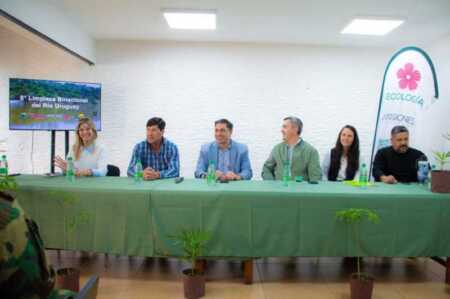 Misiones impulsa una nueva edición de la limpieza binacional del río Uruguay y la Fiesta de la Biodiversidad en El Soberbio Misiones limpieza binacional del río Uruguay