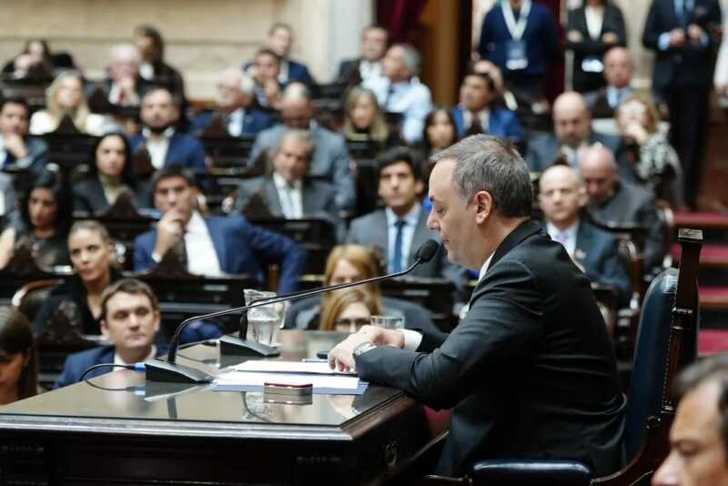 Adorni en el Congreso: qué pasa con la obra pública en Misiones y al acuerdo con la Unión Europea Adorni en el Congreso