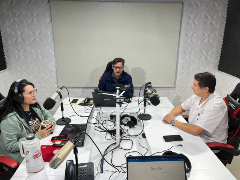 Cesino se lanza a la intendencia de Posadas: “La agenda la marca el vecino y el trabajo en territorio” 3 ceesino - 2