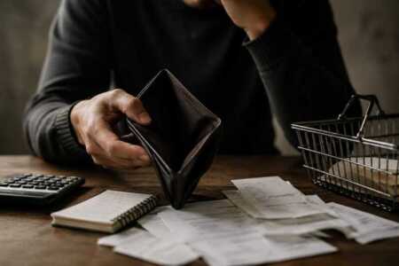 Fuerte alerta económica: “El 60% no llega al 20 del mes” La pérdida del poder adquisitivo impacta en la economía cotidiana de los hogares argentinos.