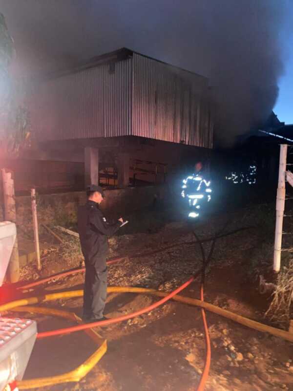 Rápida intervención evitó un incendio mayor en un secadero de San Vicente incendio