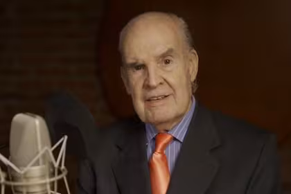 Falleció Julio Ricardo a los 87 años. Referente del periodismo deportivo, fue una de las voces emblemáticas de la radio y la TV en Argentina.
