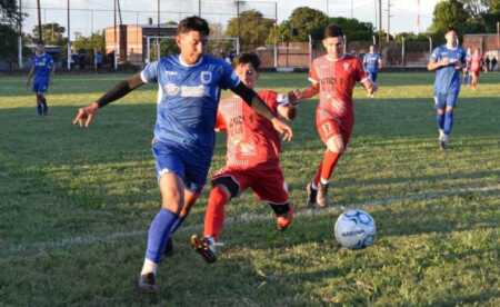 La Súper Liga Posadeña define su fase regular. La Canterita, La Picada y Crucero ya están en semifinales, mientras Brown y Garupá FC pelean por el último cupo.