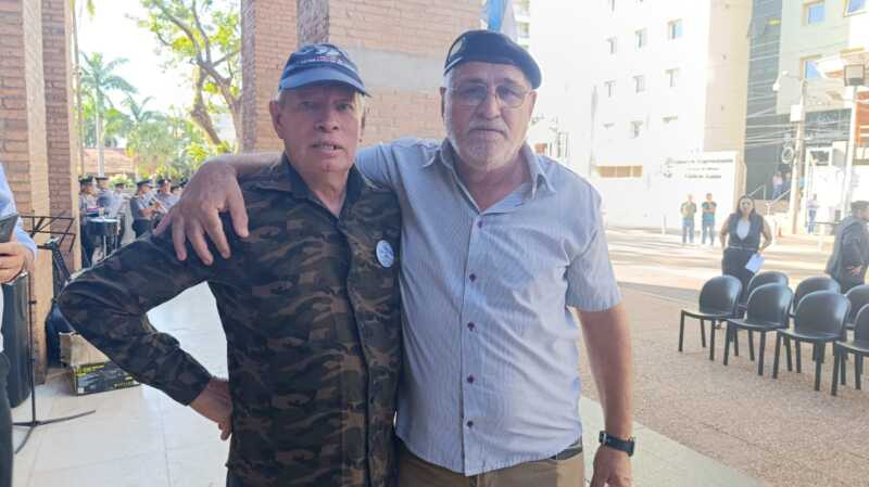 Presentaron la segunda muestra fotográfica “Héroes Misioneros en Malvinas” en la Legislatura 14 muestra hereos misoneros en Malvinas 3 - 13