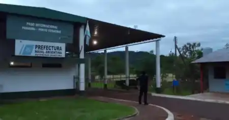 Cruce internacional Panambí–Porto Vera Cruz: reabren el paso tras la mejora en la navegabilidad del río Uruguay Rehabilitan el cruce Panambí–Porto Vera Cruz tras la mejora del nivel del río Uruguay.