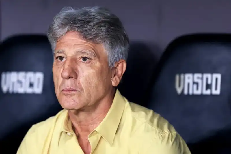 Bombazo en la Sudamericana: Vasco da Gama viaja sin DT y con juveniles para enfrentar a Barracas 1 Vasco da Gama visitará a Barracas Central por la Copa Sudamericana sin su DT Renato Gaúcho y con un plantel alternativo compuesto mayormente por juveniles.