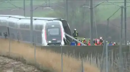 Trágico choque de un tren en Francia: murió el maquinista y hay al menos 27 heridos Francia tren